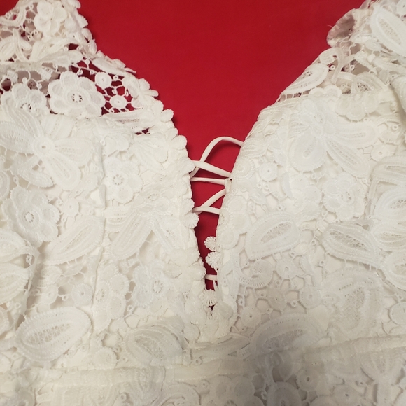 SELFIE LESLIE FIRST DANCE LACE MINI DRESS WHITE - Picture 12 of 16